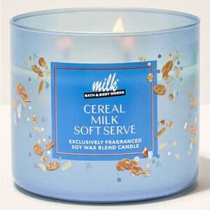 NWT Bath & Body Works Cereal Milk Candle